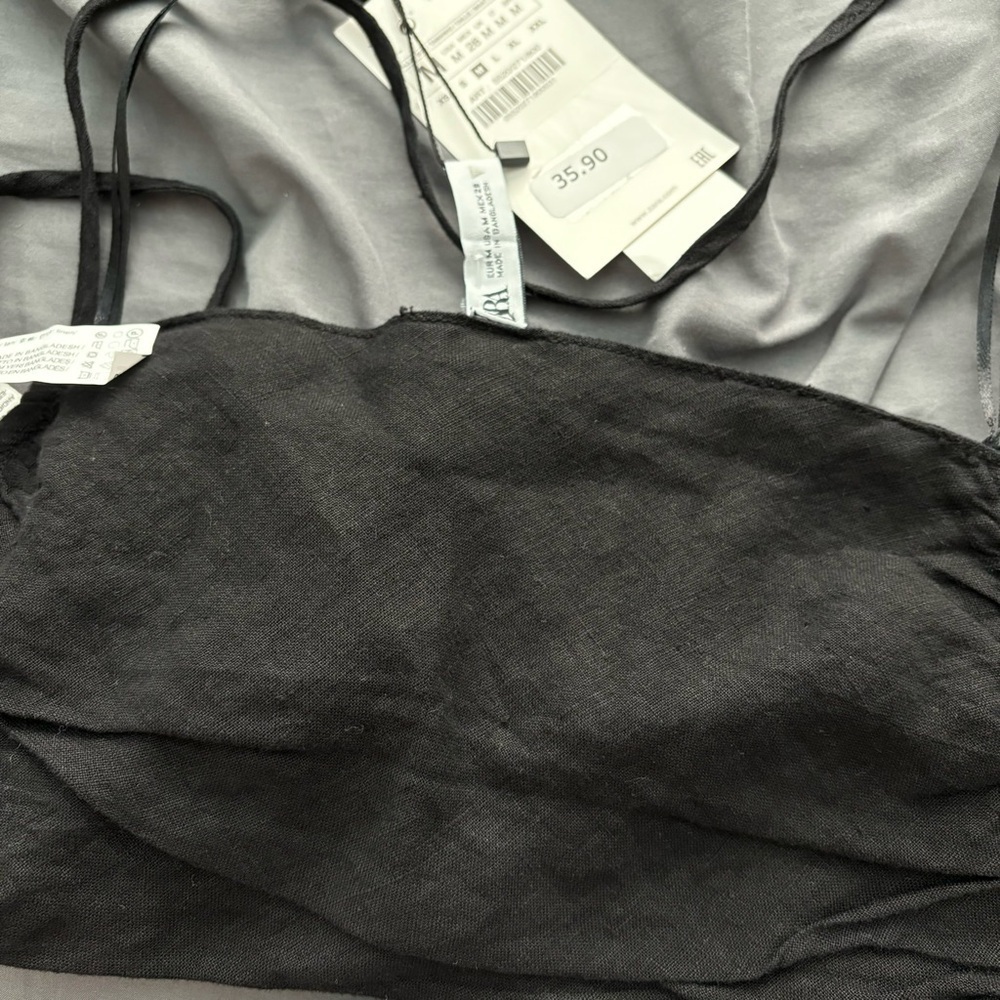 Zara Open Back Black Linen Top - Picture 2 of 3